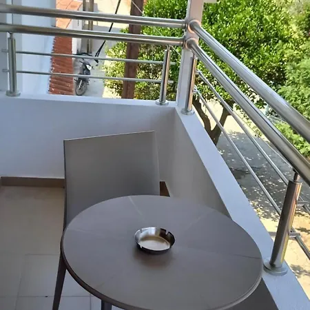 アパート Chrissomalli Sofia