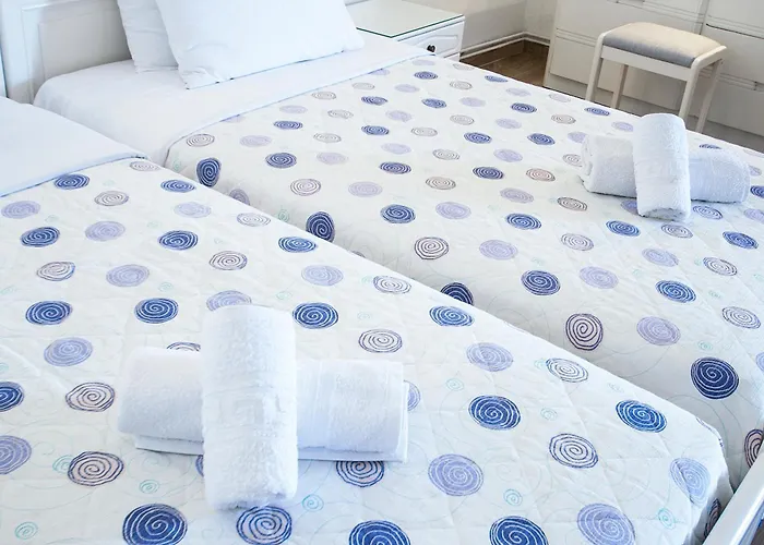 Chrissomalli Sofia Studios Skiathos stad