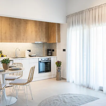 Chrissomalli Sofia مدينة سكياثوس